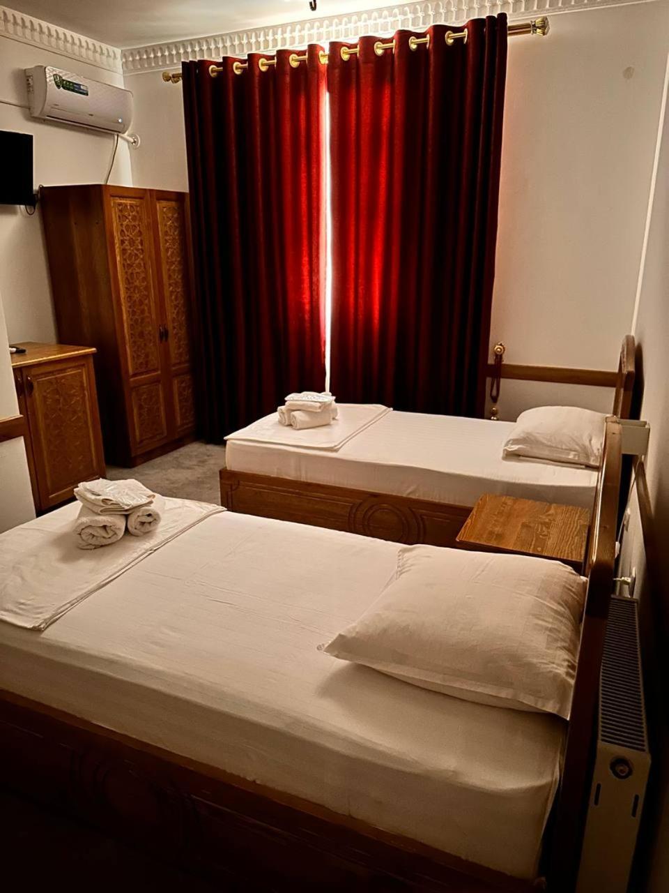 Munis Hotel Бухара Екстер'єр фото