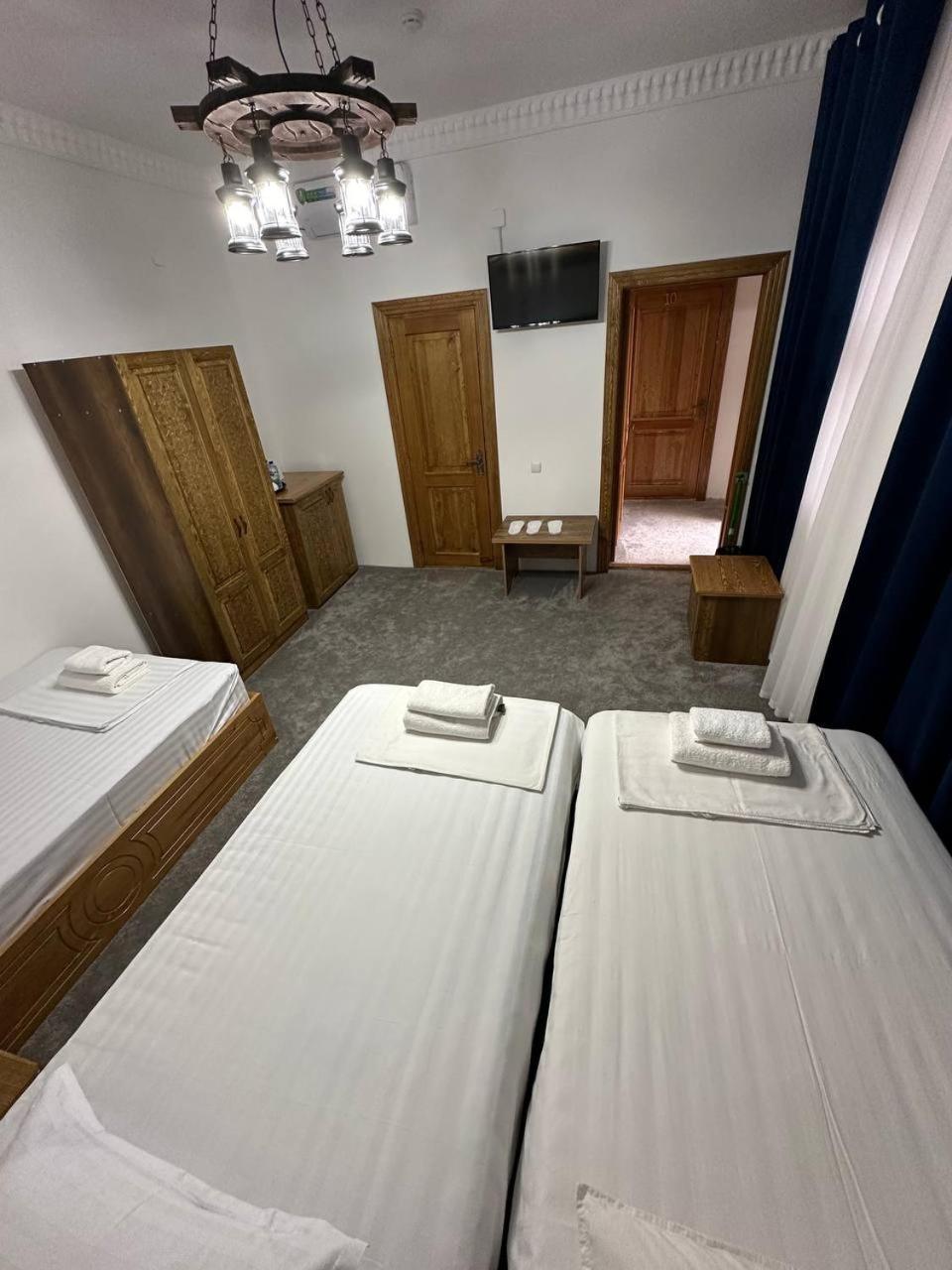 Munis Hotel Бухара Екстер'єр фото