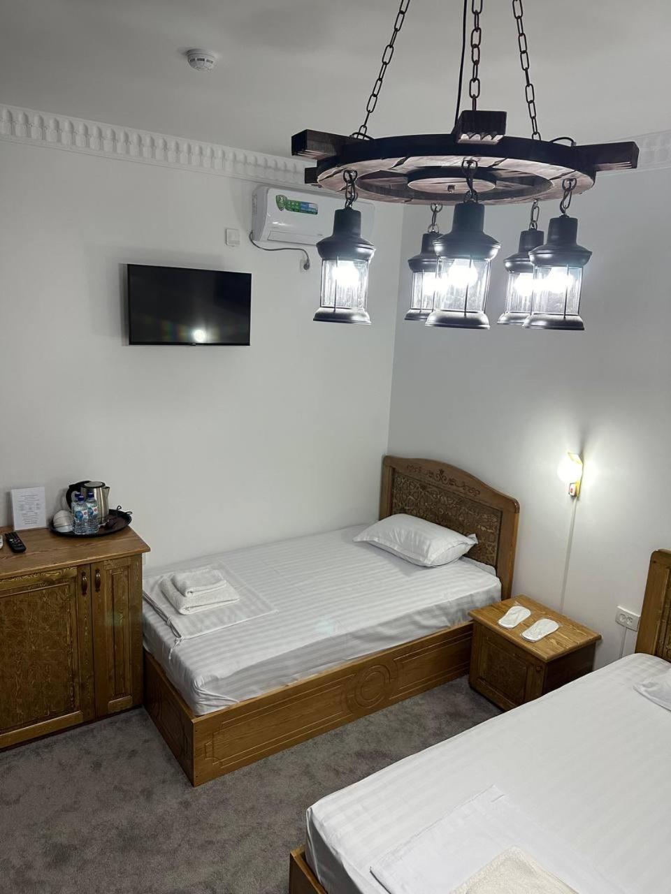 Munis Hotel Бухара Екстер'єр фото