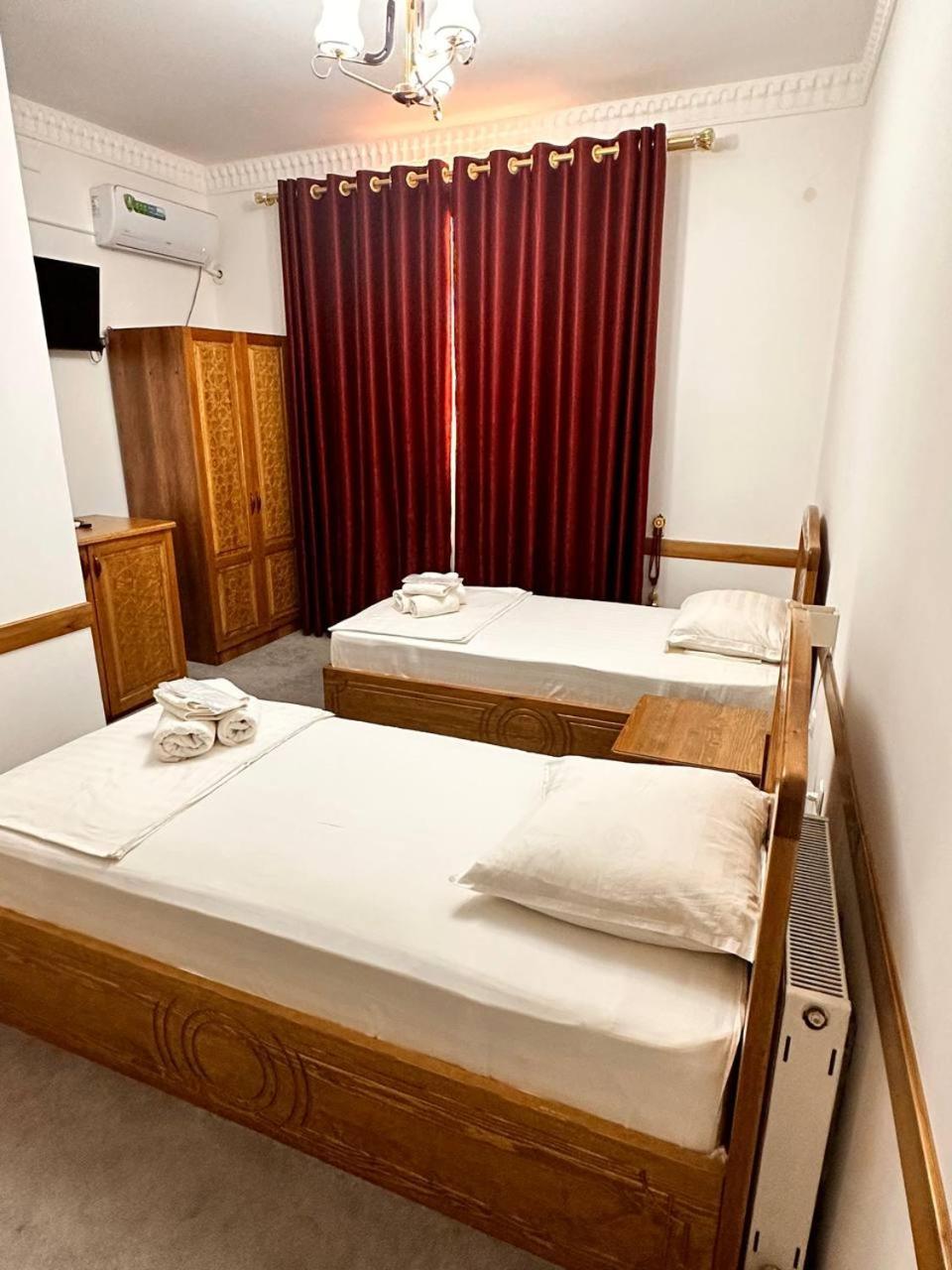 Munis Hotel Бухара Екстер'єр фото