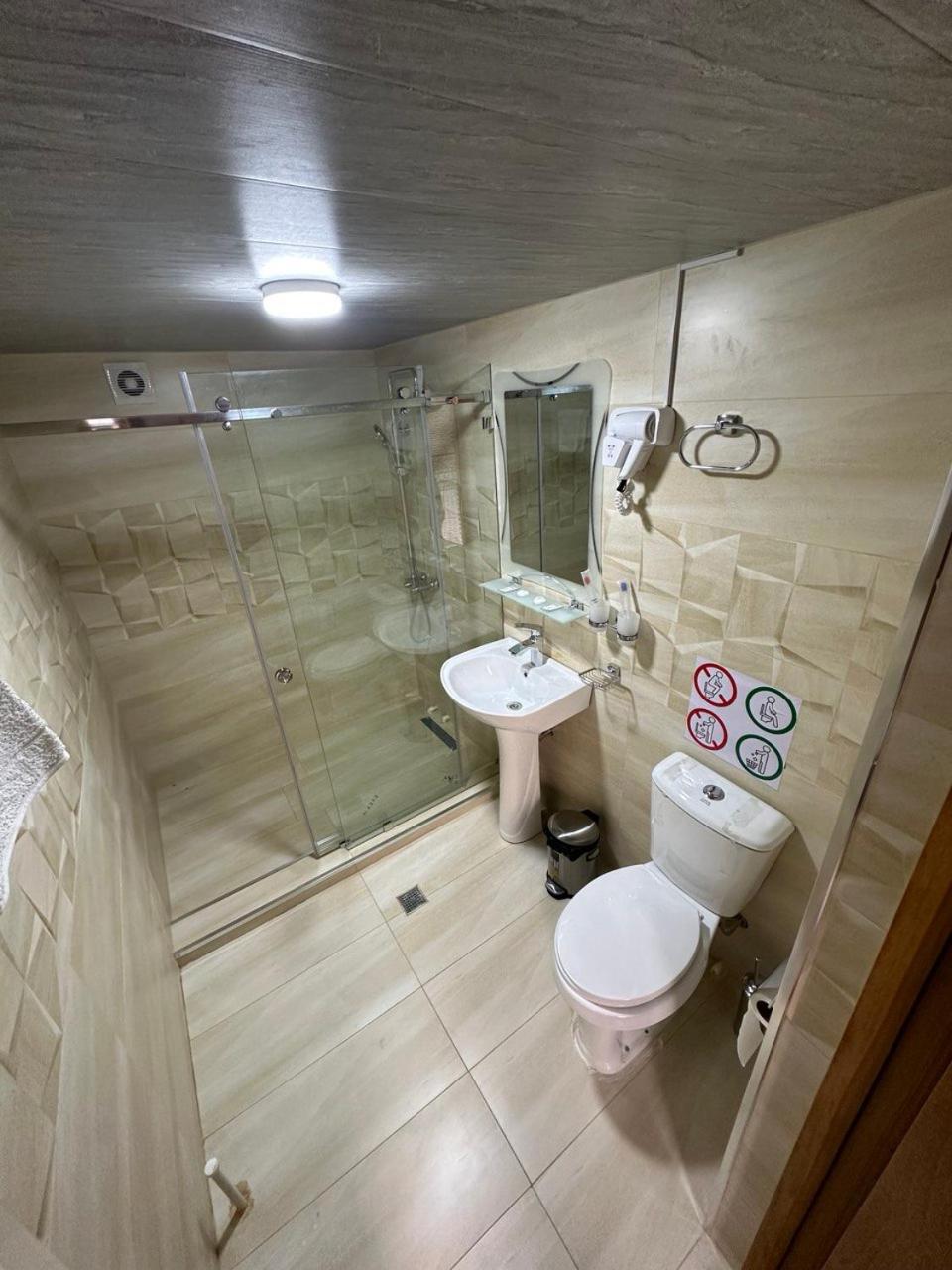 Munis Hotel Бухара Екстер'єр фото